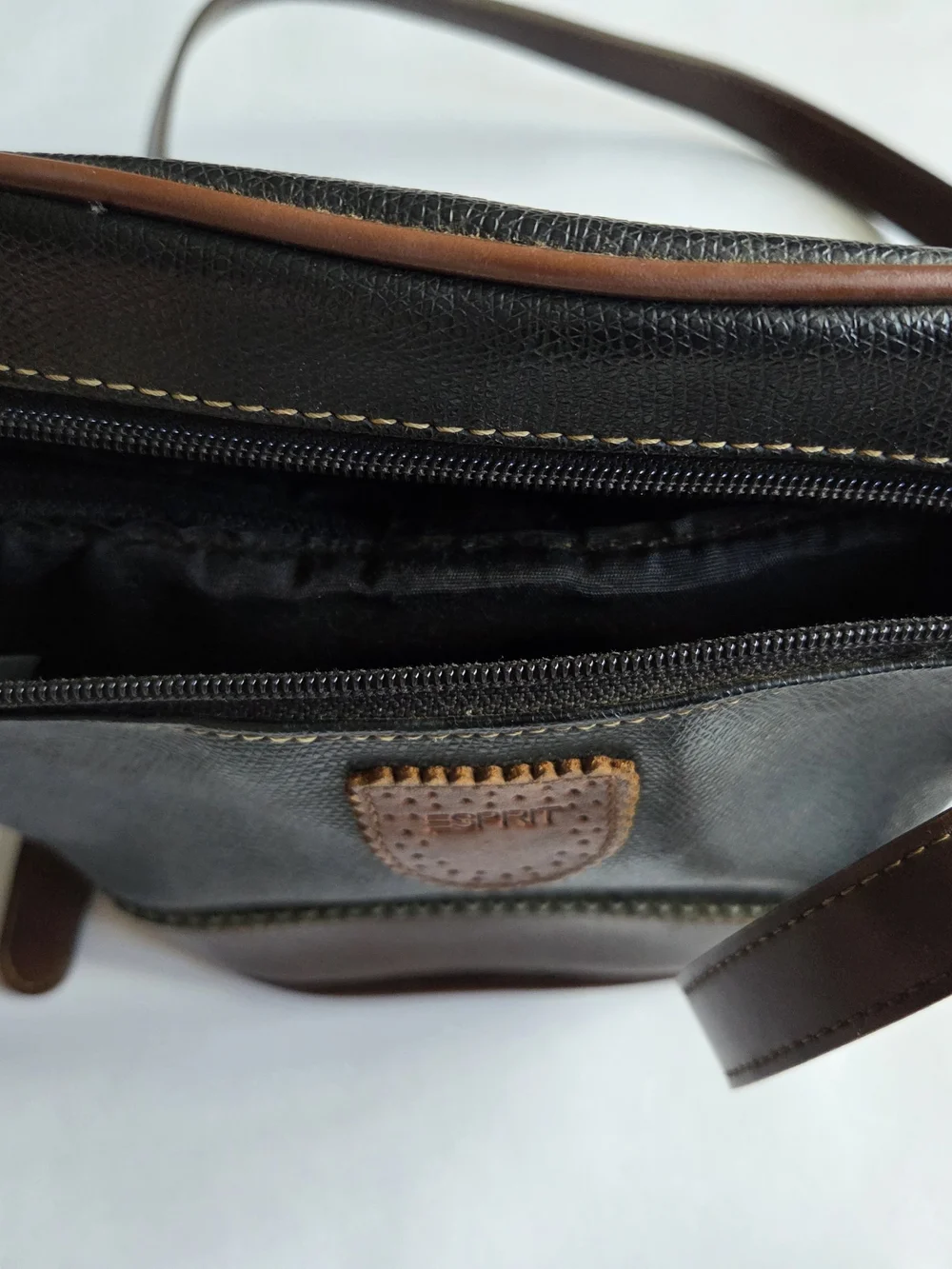 Esprit brown black